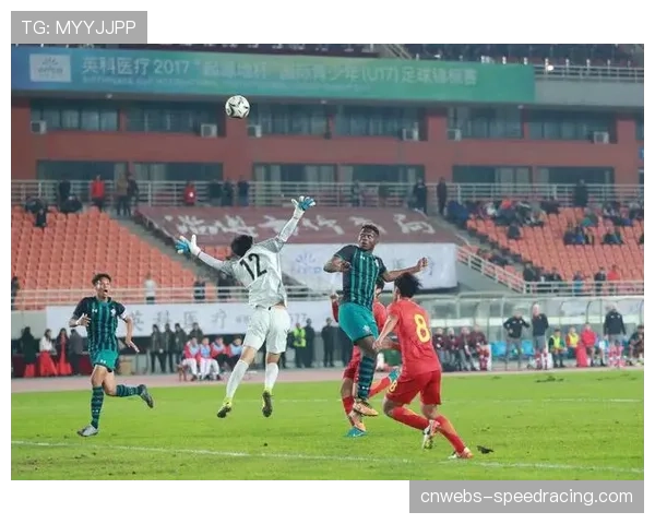 “足球助力成长”计划:英超俱乐部联合开展社区足球教育周